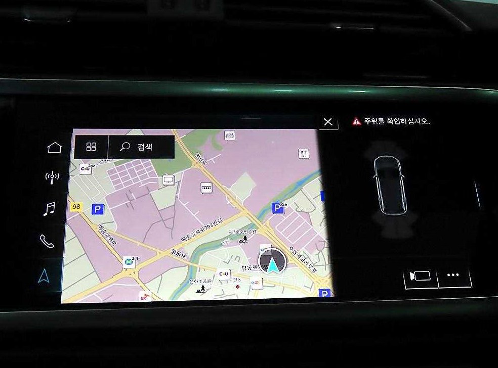 아우디 Q3 40 TFSI 콰트로 사진 13