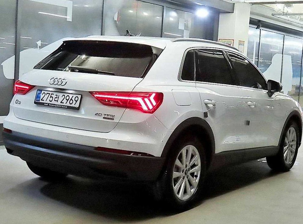 아우디 Q3 40 TFSI 콰트로 사진 4