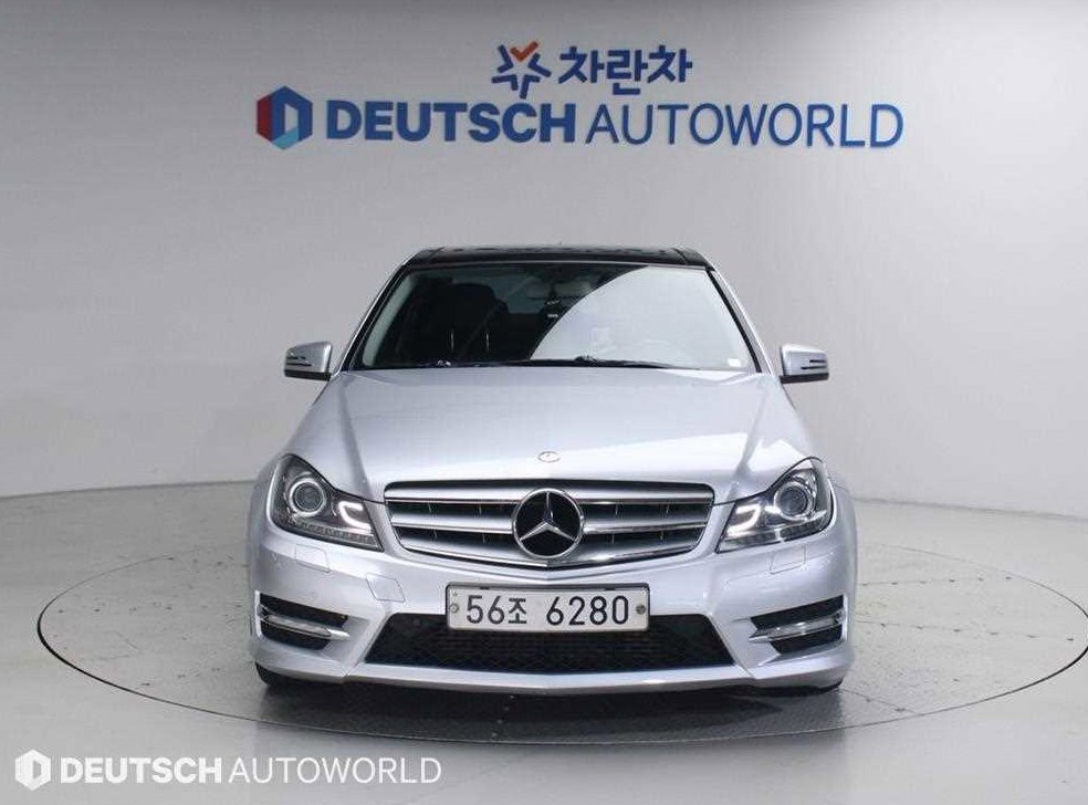 벤츠 C 클래스 C200 CGI 아방가르드 사진 3