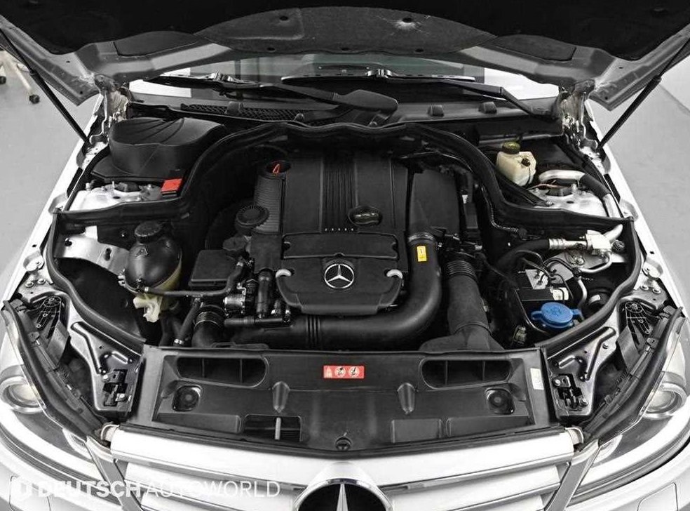 벤츠 C 클래스 C200 CGI 아방가르드 사진 6
