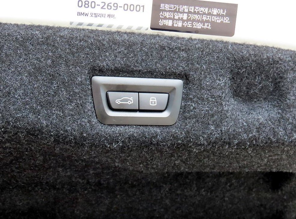 BMW 5시리즈 520i 사진 16