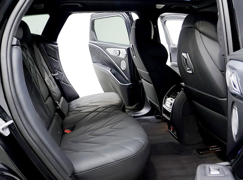 BMW XM 4.4 V8 PHEV 사진 12