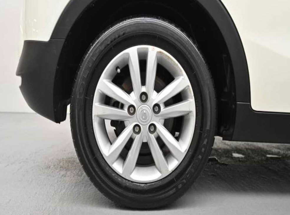 KG모빌리티(쌍용)  티볼리 가솔린 2WD 1.6 LX 사진 5