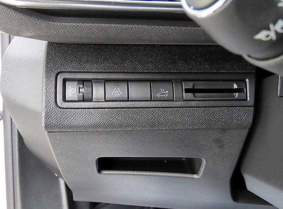 푸조 5008 1.2 Pure Tech GT 사진 12