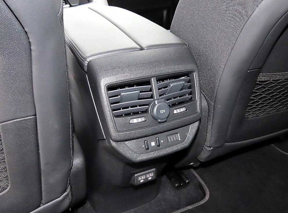 푸조 5008 1.2 Pure Tech GT 사진 17