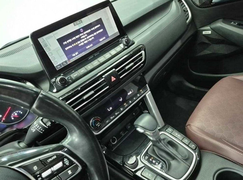 기아 셀토스 가솔린 1.6 터보 4WD 사진 10