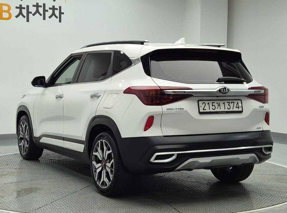 기아 셀토스 가솔린 1.6 터보 4WD 사진 2