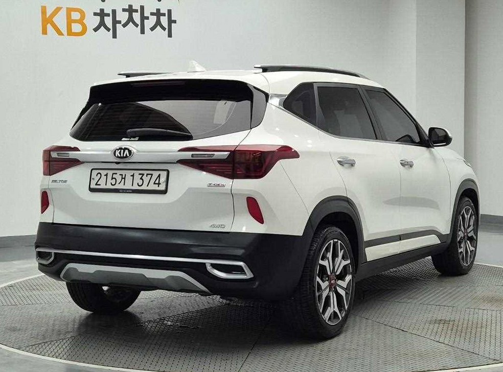 기아 셀토스 가솔린 1.6 터보 4WD 사진 3