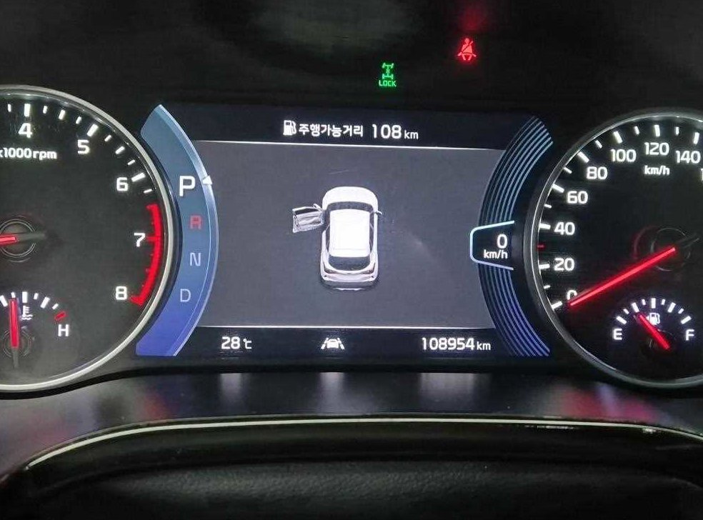 기아 셀토스 가솔린 1.6 터보 4WD 사진 6