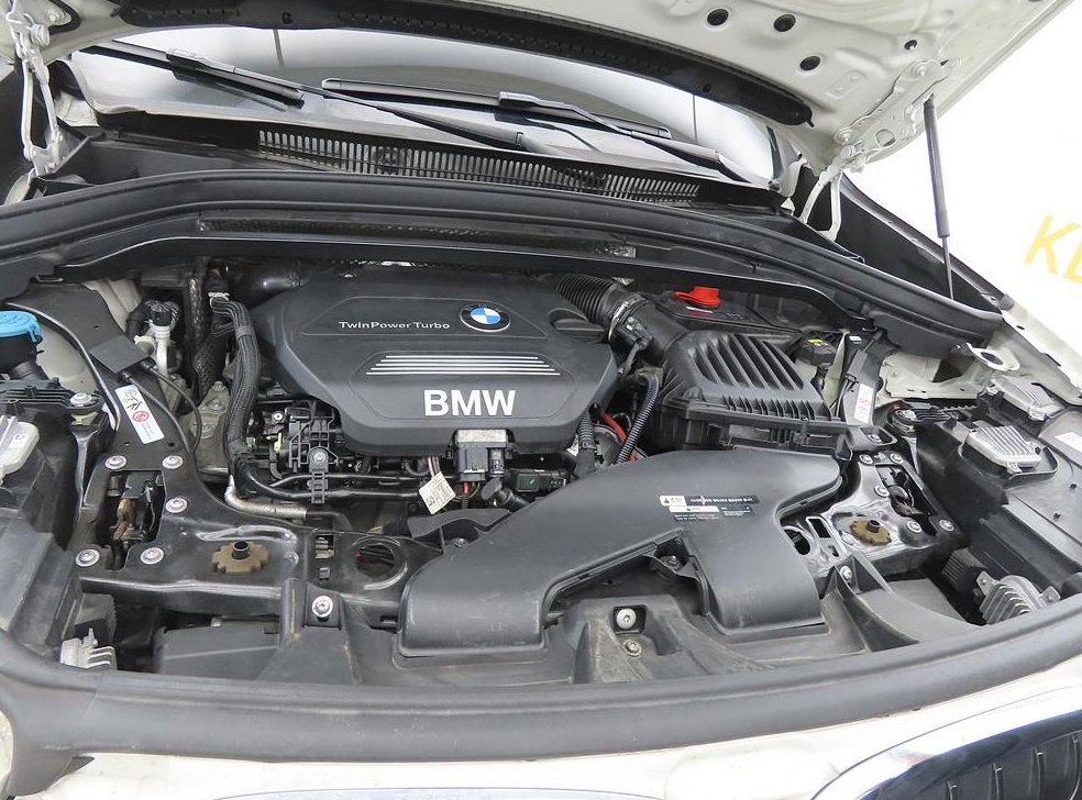 BMW X1 xDrive 18d 사진 19