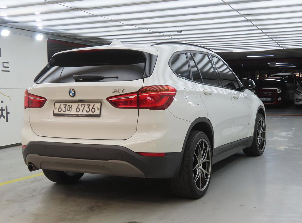 BMW X1 xDrive 18d 사진 4