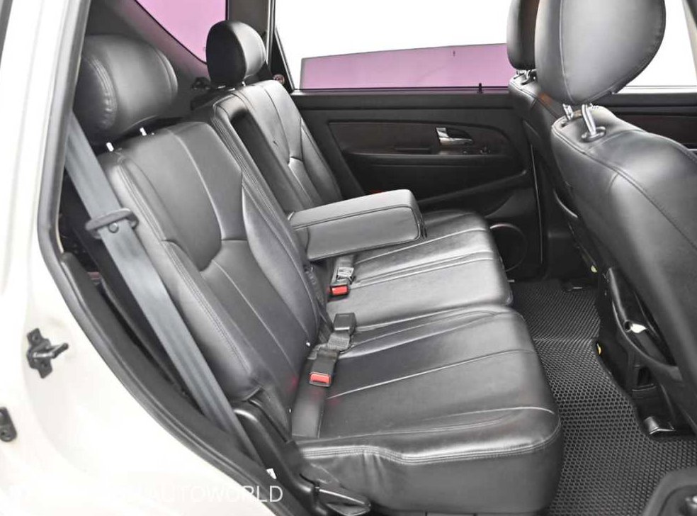 KG모빌리티(쌍용)  렉스턴 2.0  4WD RX7 사진 12