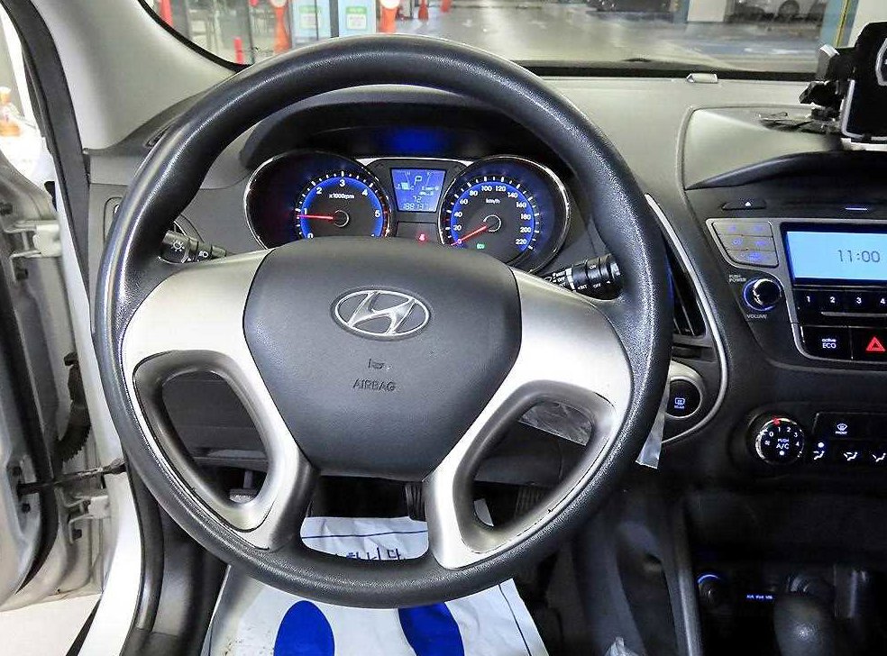 현대 투싼 2WD VGT X20 사진 8