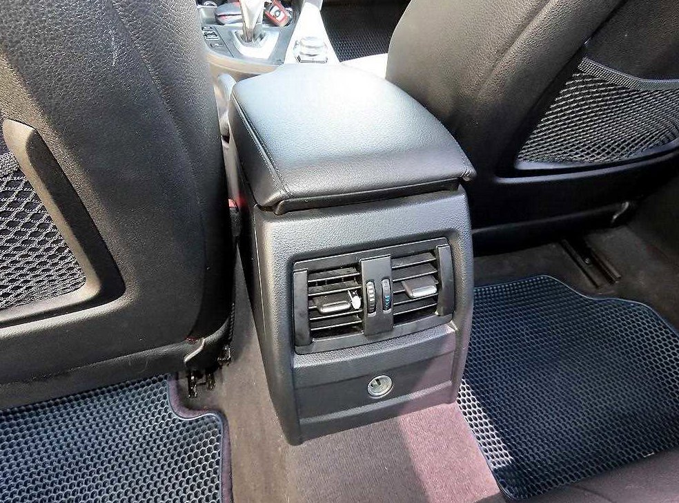BMW 3시리즈 320d 사진 17