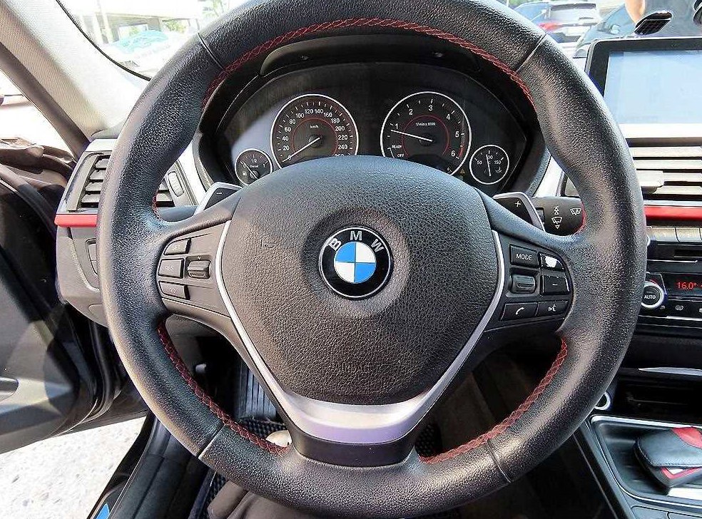 BMW 3시리즈 320d 사진 8