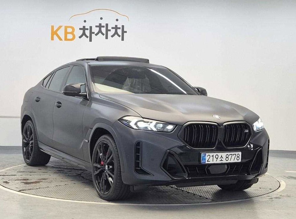 BMW X6 M60i 사진 4
