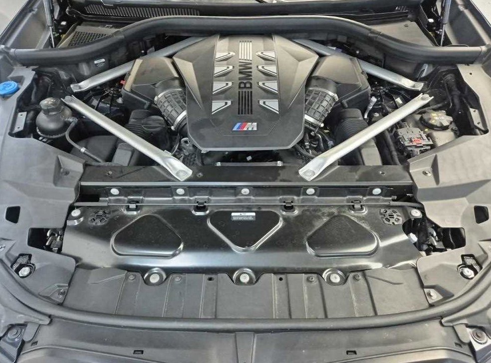 BMW X6 M60i 사진 5