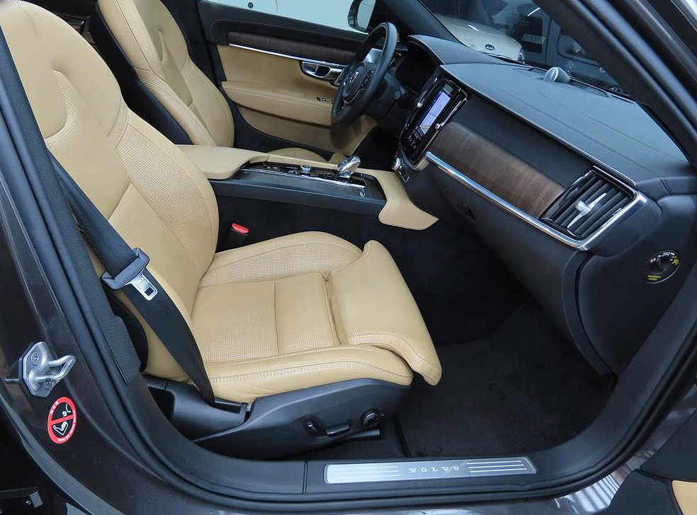 볼보 S90 B5 인스크립션 사진 14
