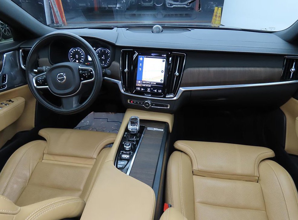 볼보 S90 B5 인스크립션 사진 5