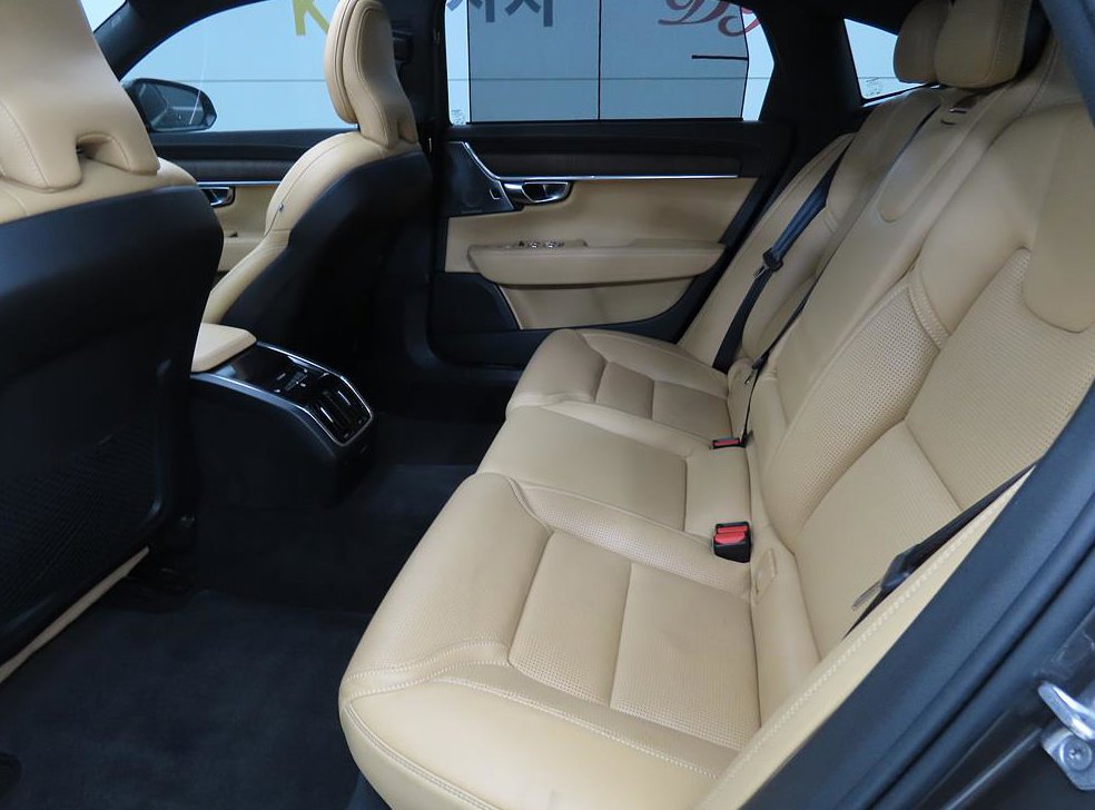 볼보 S90 B5 인스크립션 사진 6