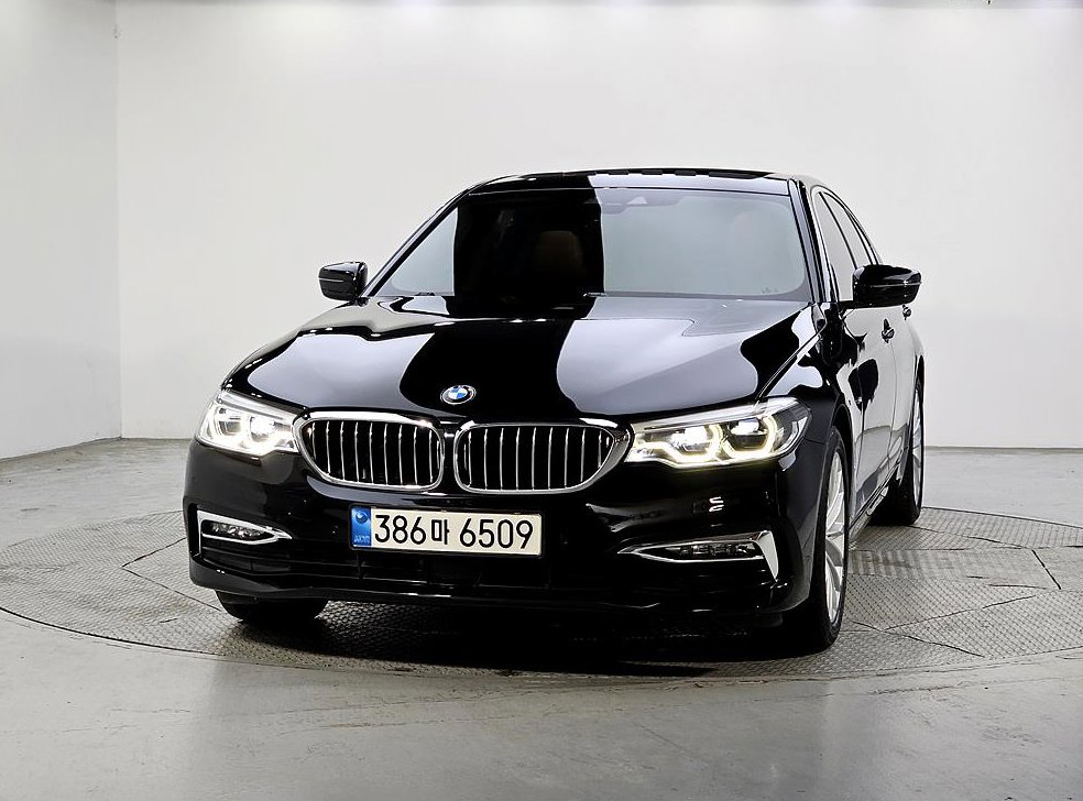 BMW 5시리즈 520d 럭셔리 스페셜 에디션 사진 2