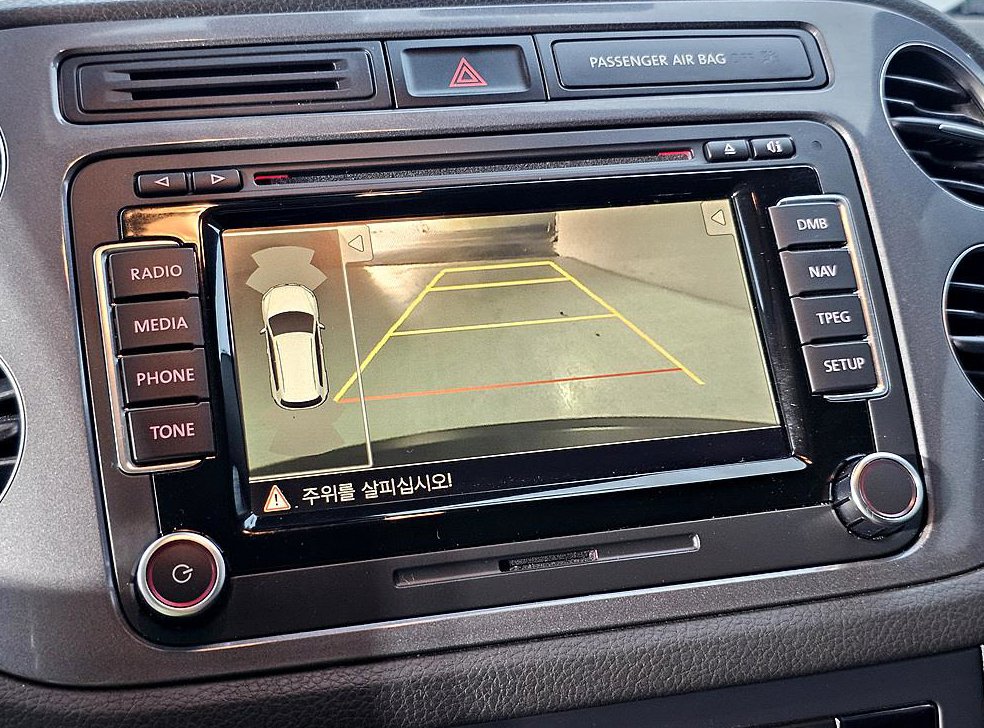 폭스바겐 티구안 2.0 TDI 프리미엄 사진 14