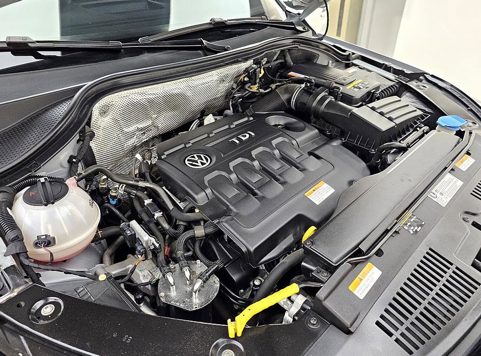폭스바겐 티구안 2.0 TDI 프리미엄 사진 6