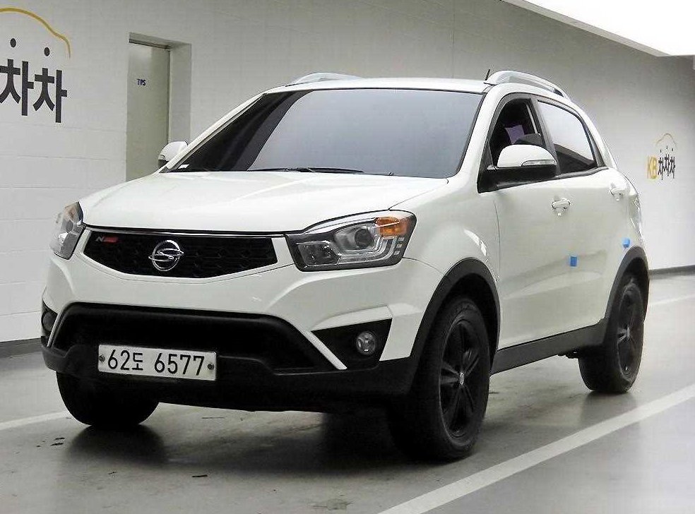 KG모빌리티(쌍용)  코란도 2WD 2.0 CVT 사진 2