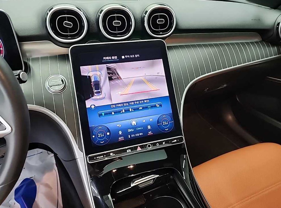 벤츠 C 클래스 C300 4MATIC 아방가르드 사진 10