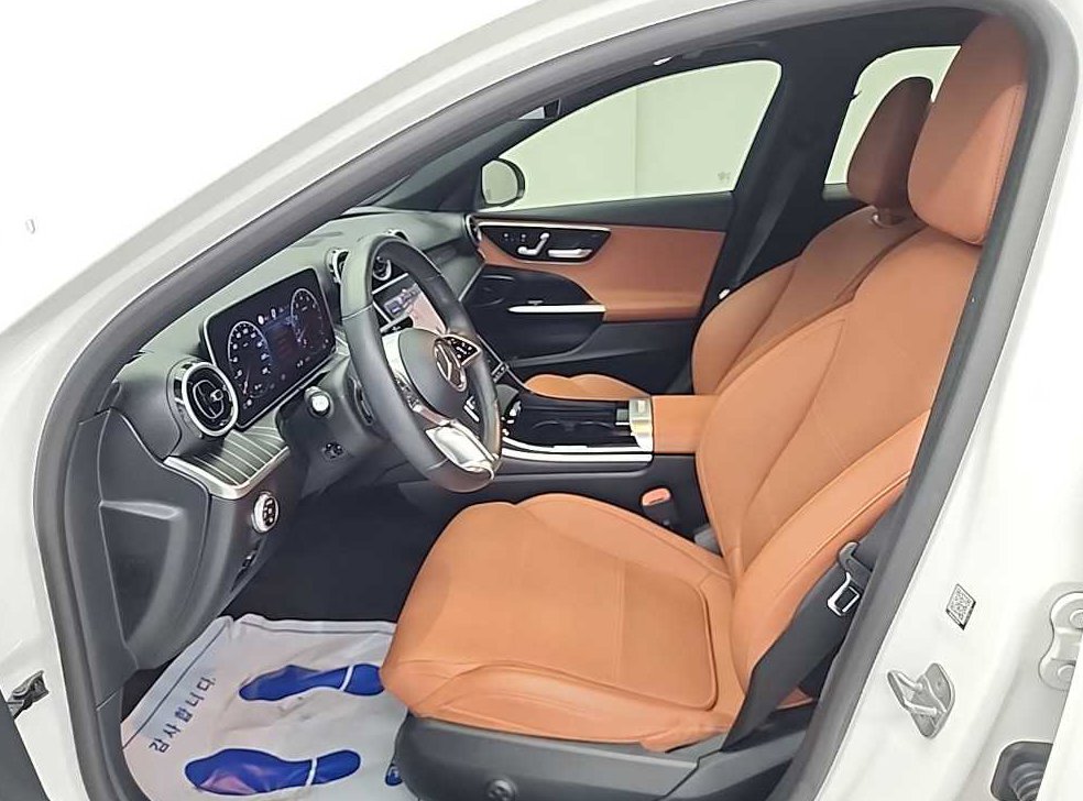 벤츠 C 클래스 C300 4MATIC 아방가르드 사진 11