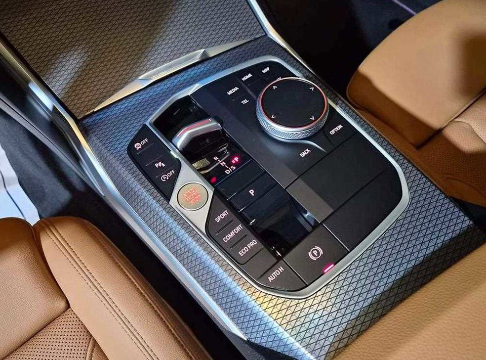 BMW 3시리즈 320i 사진 11