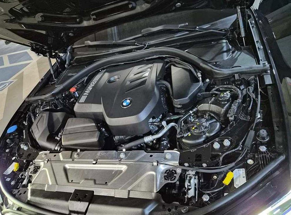 BMW 3시리즈 320i 사진 19