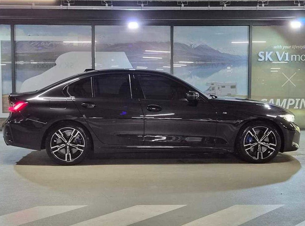 BMW 3시리즈 320i 사진 3
