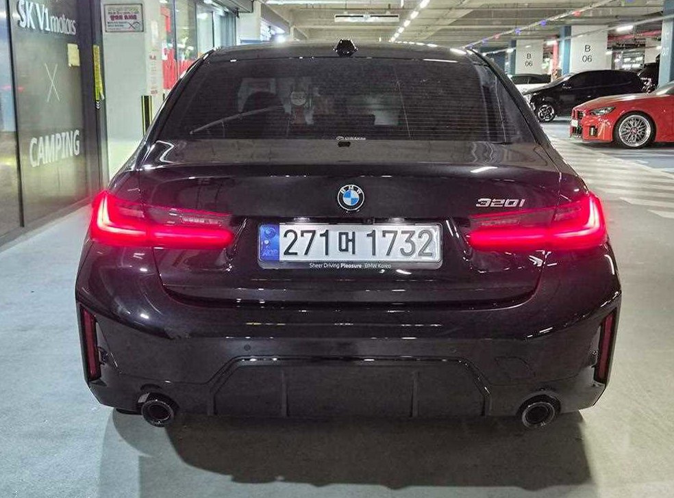 BMW 3시리즈 320i 사진 5