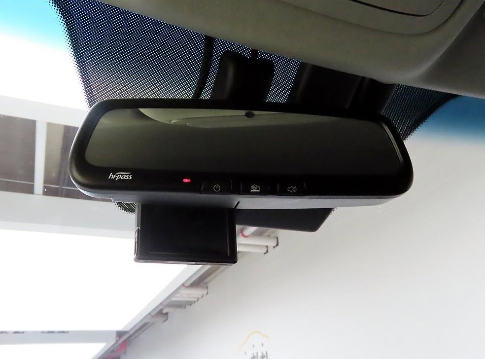 KG모빌리티(쌍용)  티볼리 2WD 가솔린 VX 사진 16