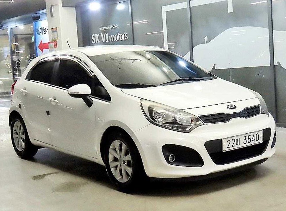 기아 프라이드 5DR 1.6GDI 럭셔리