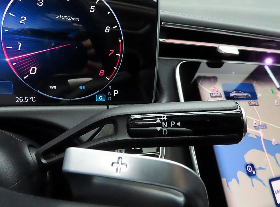 벤츠 E 클래스 E200 사진 10