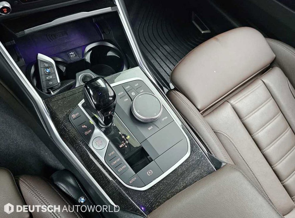 BMW 3시리즈 320i 투어링 럭셔리 사진 9