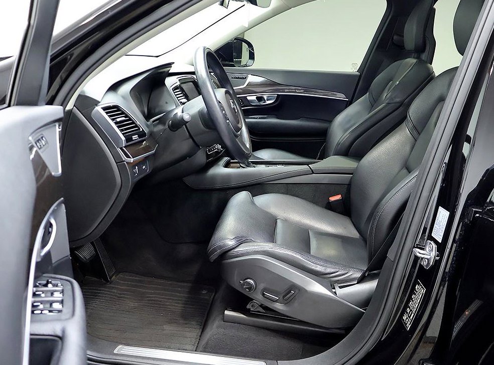 볼보 XC90 2.0 T6 AWD 사진 11