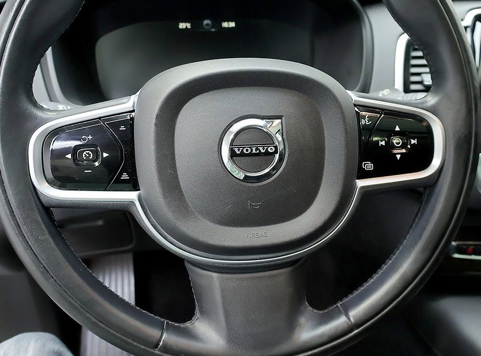 볼보 XC90 2.0 T6 AWD 사진 14