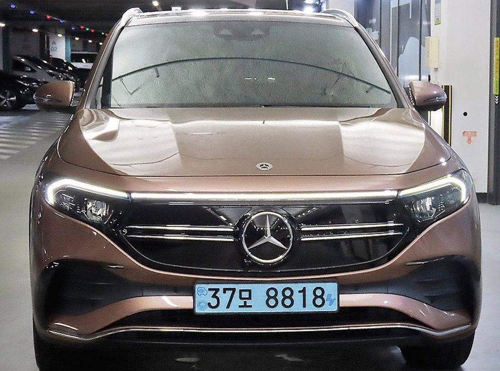 벤츠 EQA EQA 250 사진 2