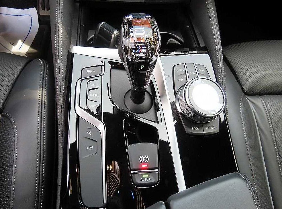 BMW 5시리즈 530i M 스포츠 플러스 사진 11