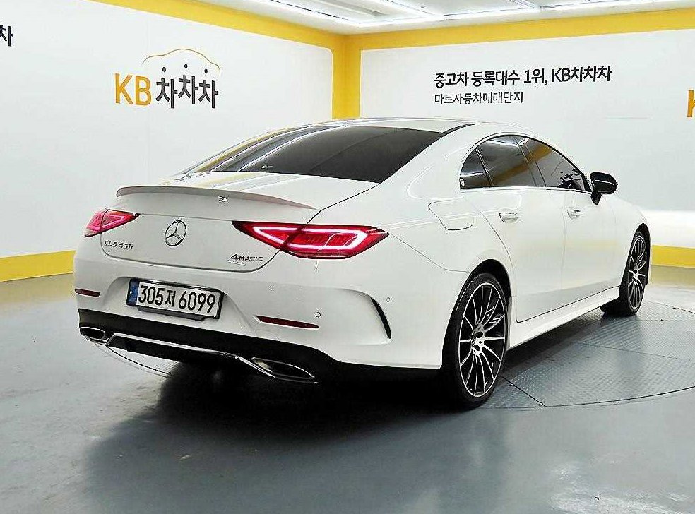벤츠 CLS 클래스 CLS 450 4MATIC AMG Line 사진 4