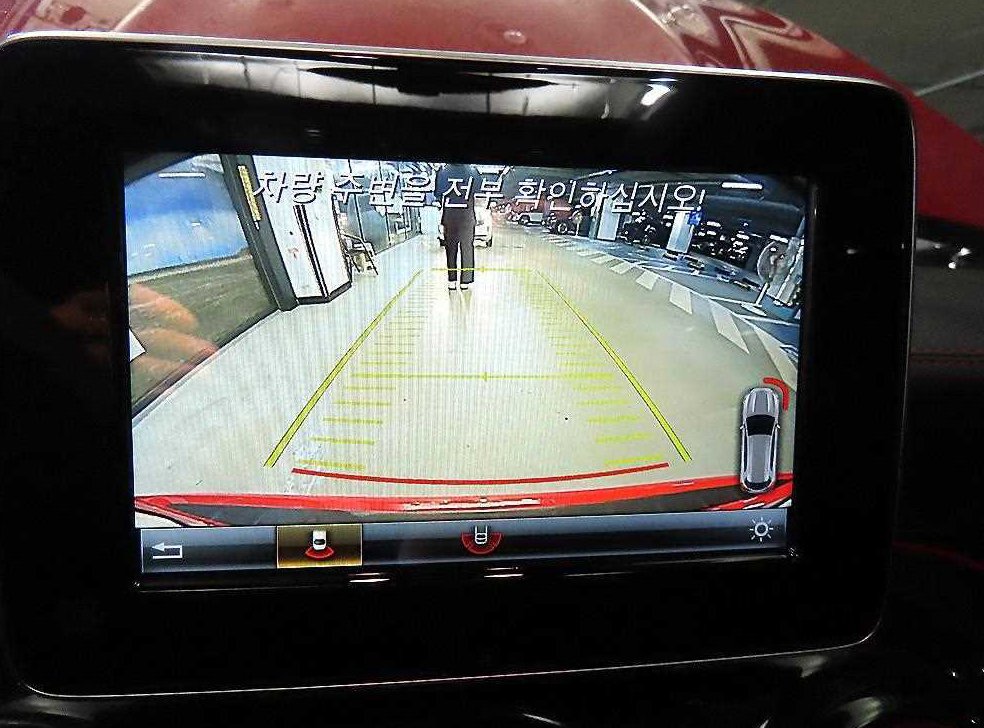 벤츠 GLA 클래스 GLA45 AMG 4MATIC 사진 13