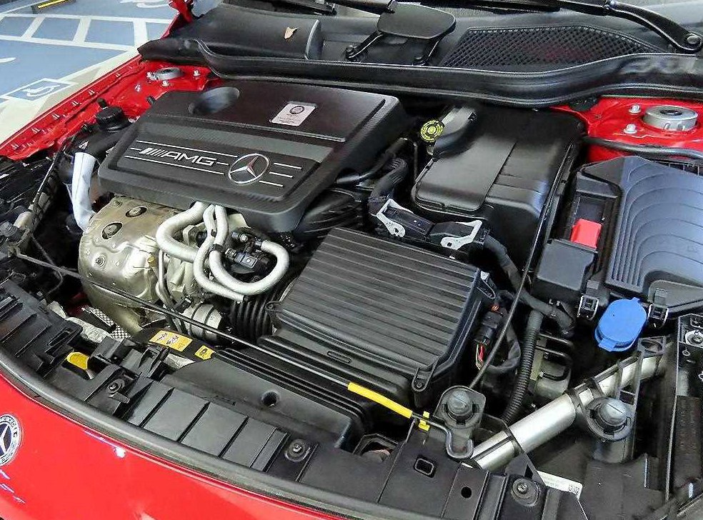 벤츠 GLA 클래스 GLA45 AMG 4MATIC 사진 19