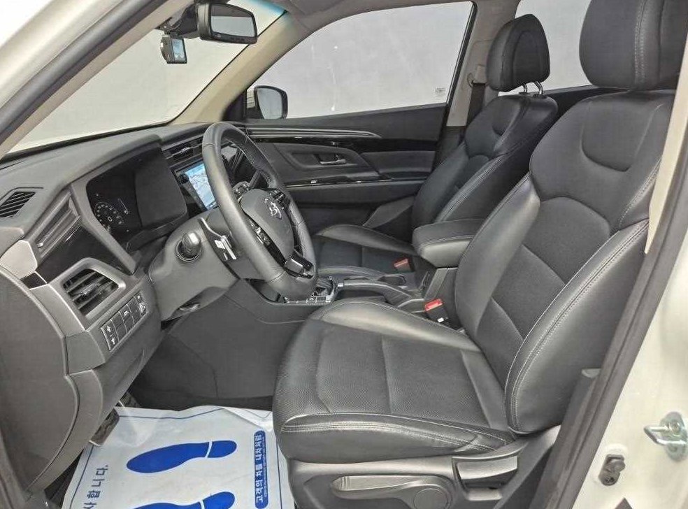 KG모빌리티(쌍용)  코란도 2WD 가솔린 1.5 C5 플러스 사진 11