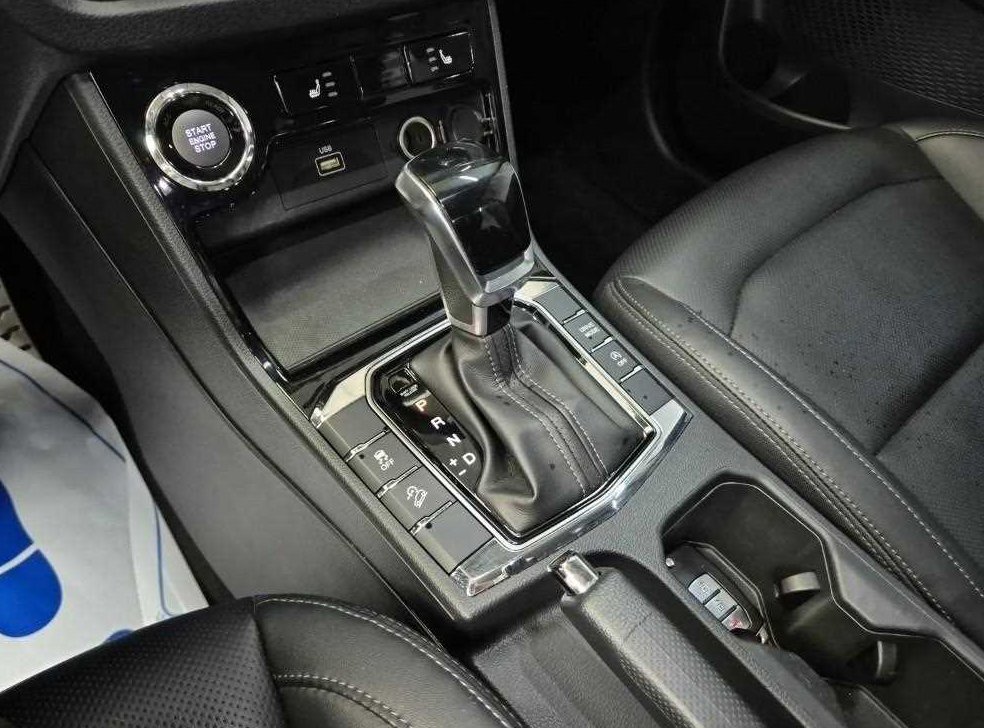 KG모빌리티(쌍용)  코란도 2WD 가솔린 1.5 C5 플러스 사진 8