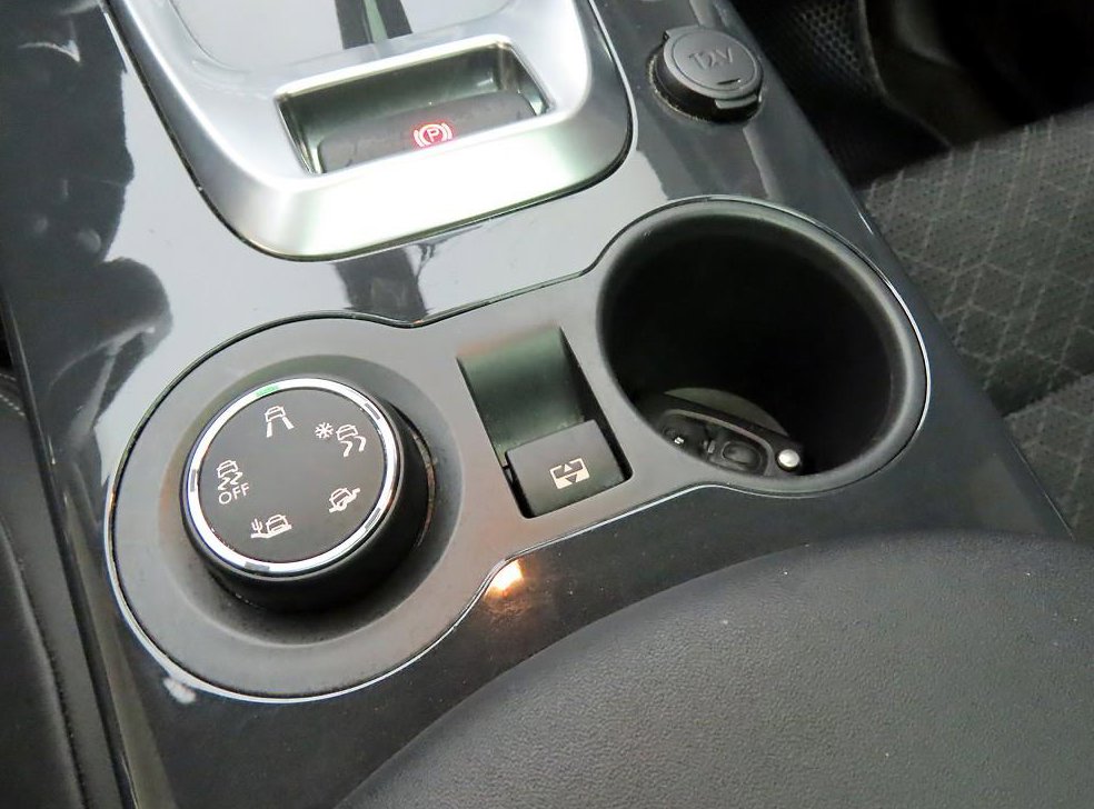 푸조 3008 1.6 e-HDI Active 사진 11