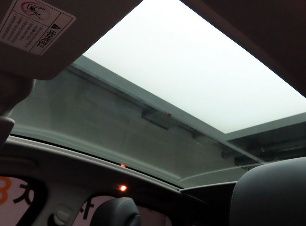 푸조 3008 1.6 e-HDI Active 사진 16