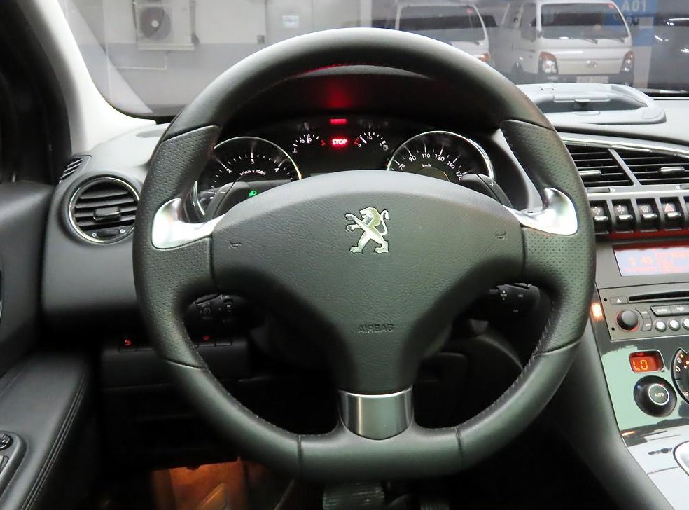 푸조 3008 1.6 e-HDI Active 사진 8